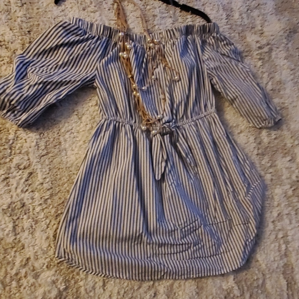 Classy Dress! Perfect for the Summer!!! Worn Once